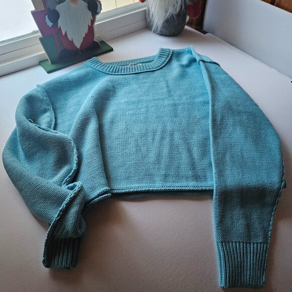 Limelush Double Zero Crop Sweater - Picture 1 of 3